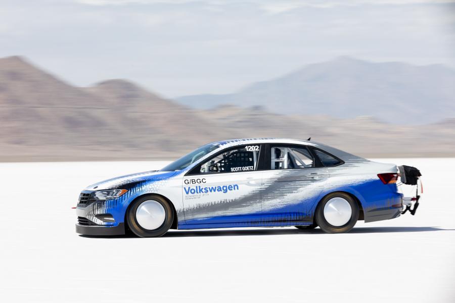  Volkswagen Jetta Bonneville Racer 2018 года  (фото 7 из 36)